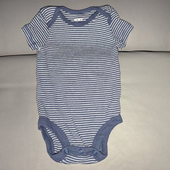 🐲3 FOR $9🦄 Carter's Short Sleeve Striped Boys Onesie Bodysuit Top Shirt Navy - Picture 1 of 2